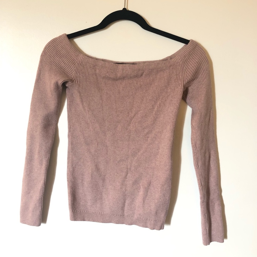 Off the shoulder long sleeve sweater size s